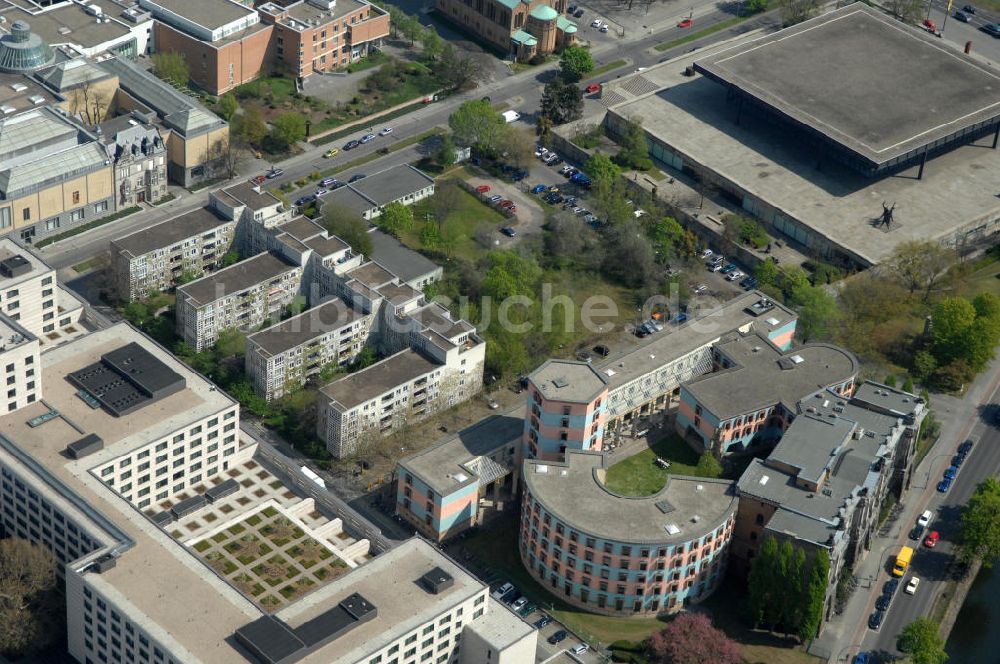 Luftbild Berlin - Wissenschaftszentrum Berlin für Sozialforschung und Nationalgalerie in Berlin