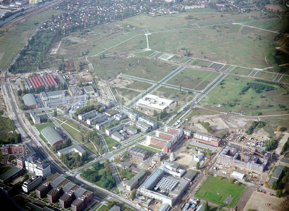 Luftaufnahme Berlin - Adlershof - WISTAS Gelände am Gelände des ehem. Flugplatzes Berlin - Johannisthal.