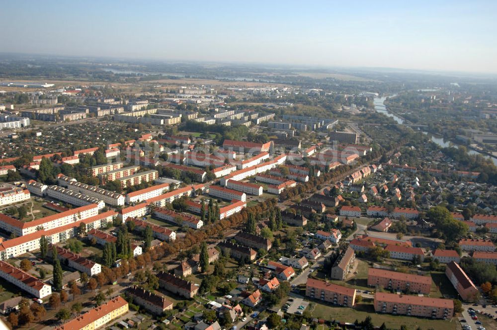 Luftaufnahme Brandenburg - Wohn- und Fabrikarbeitersiedlungen an der Gördenallee / Haydnstraße in Görden