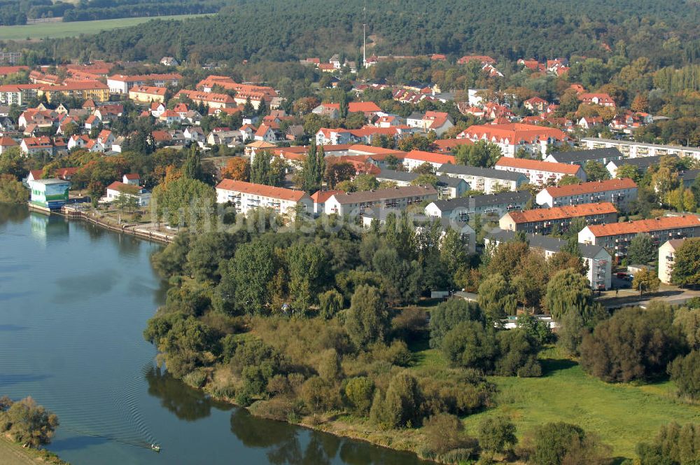 Luftbild Premnitz - Wohn- und Fabrikarbeitersiedlungen am Havelufer / Alte Hauptstraße in Premnitz