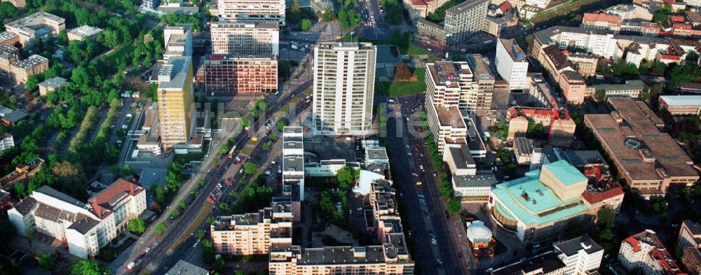 Luftbild Berlin - Wohn- und Geschäftsgegend am Ernst-Reuter-Platz in Berlin Charlottenburg