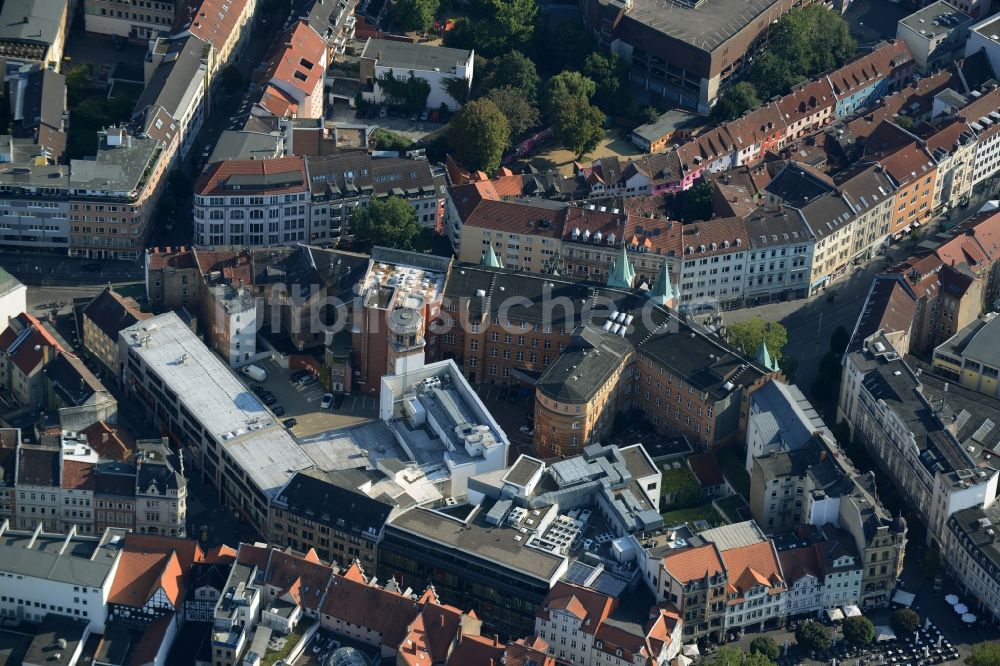 Braunschweig von oben - Wohn - und Geschäftshaus Komplex in Braunschweig im Bundesland Niedersachsen