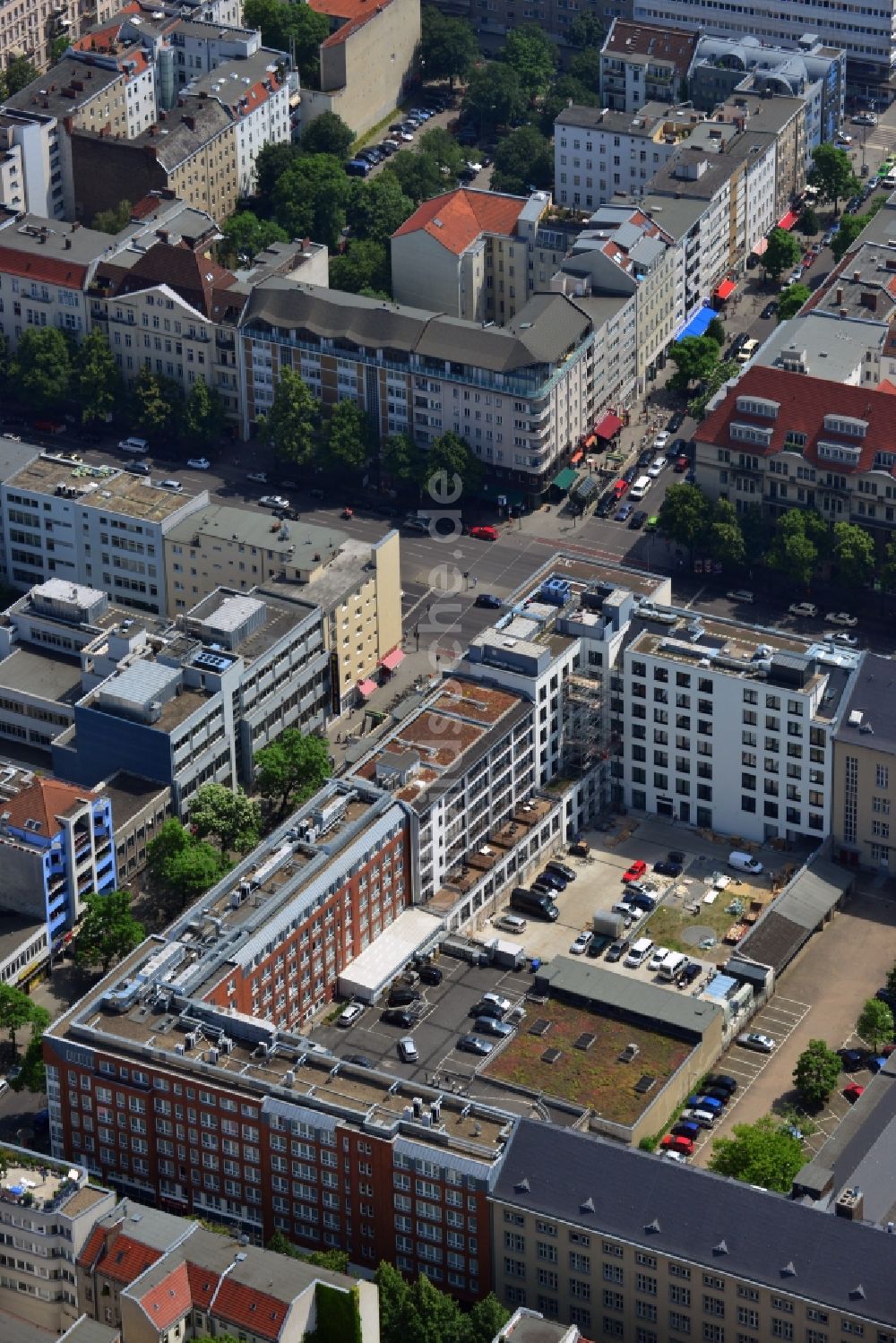 Luftbild Berlin - Wohn- und Geschäftshaus- Neubau- Gebäude Bismarck - Karree an der Bismarckstraße in Berlin Charlottenburg