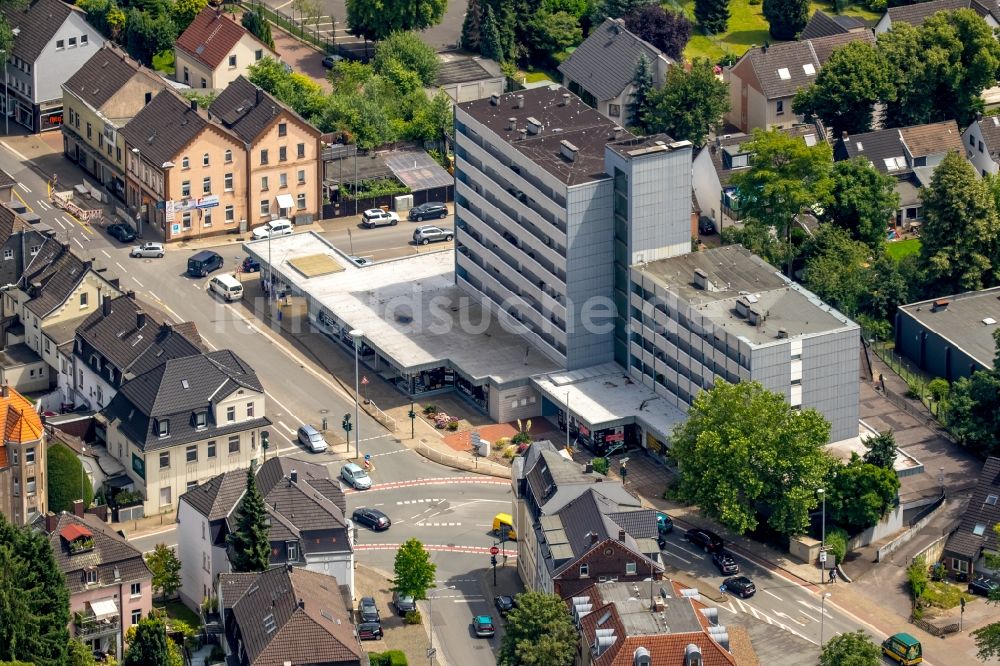 Essen aus der Vogelperspektive: Wohn- und Geschäftshaus an der Ringstraße 1 in Essen im Bundesland Nordrhein-Westfalen