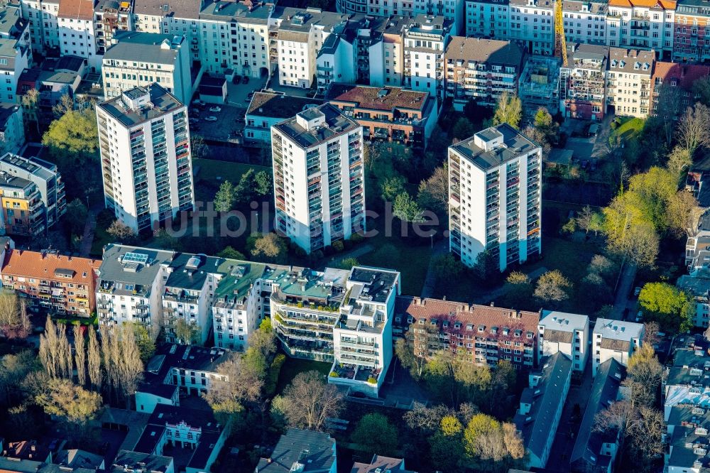 Luftaufnahme Hamburg - Wohn- und Geschäftshaus an der Sierichstraße und Dorothenstraße im Ortsteil Winterhude in Hamburg, Deutschland