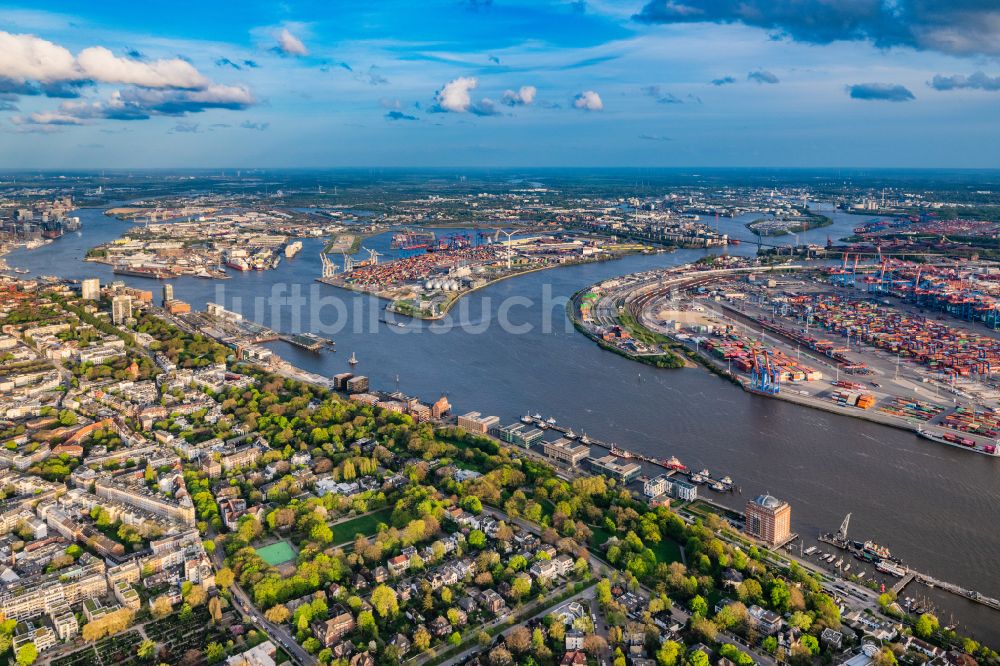 Luftbild Hamburg - Wohn- und Geschäftshaus Viertel Altonaer Kaispeicher im Ortsteil Altona in Hamburg, Deutschland