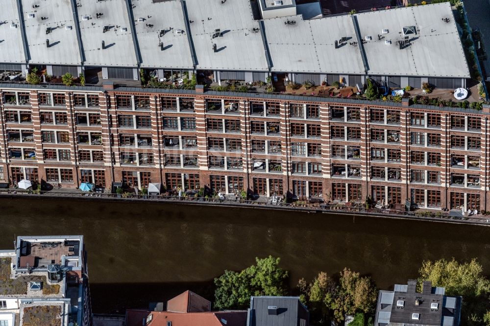 Leipzig aus der Vogelperspektive: Wohn- und Geschäftshaus Viertel Elsterpark entlang der Nonnenstraße in Leipzig im Bundesland Sachsen, Deutschland