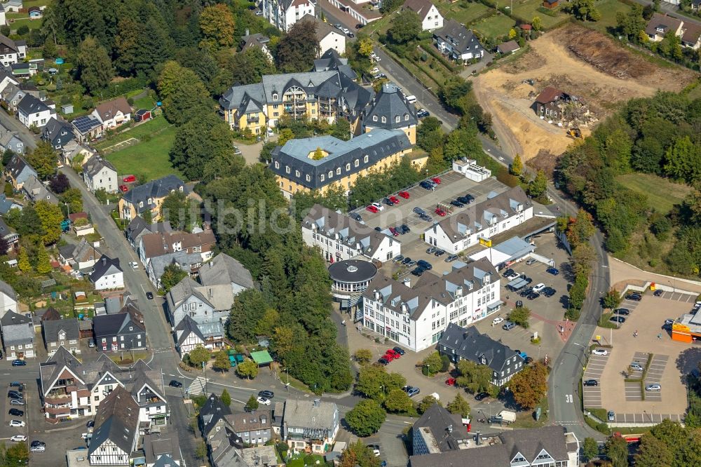 Luftbild Hilchenbach - Wohn- und Geschäftshaus Viertel entlang Gerber Park in Hilchenbach im Bundesland Nordrhein-Westfalen, Deutschland