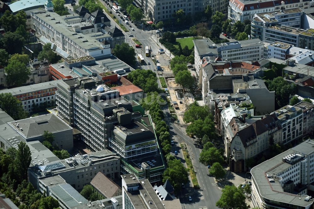 Luftbild Berlin - Wohn- und Geschäftshaus Viertel entlang Hardenbergstraße in Berlin