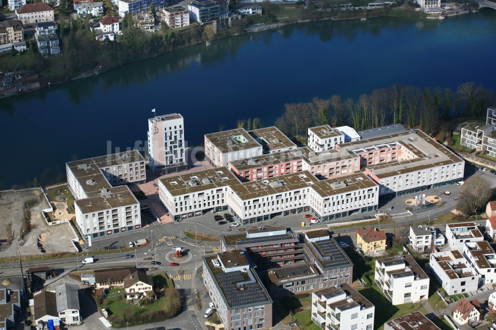 Rheinfelden von oben - Wohn- und Geschäftshaus Viertel Salmenpark am Rhein in Rheinfelden im Kanton Aargau, Schweiz