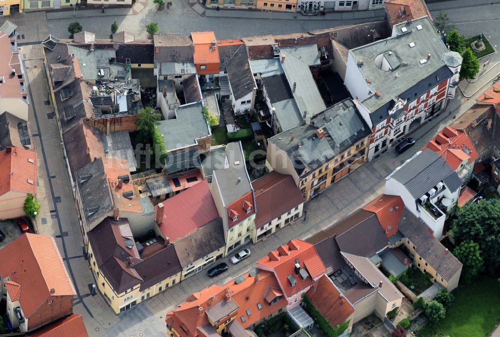 Apolda aus der Vogelperspektive: Wohn- und Geschäftsquartier zwischen Puschkinplatz und Johannisgasse in Apolda im Bundesland Thüringen