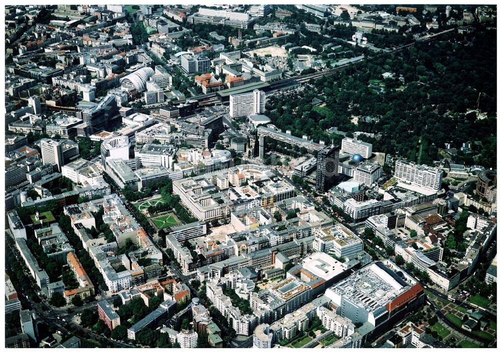 Luftaufnahme Berlin - Charlottenburg - Wohn- und Geschäftsviertel am Breitscheidplatz / Kurfürstendamm in Berlin - Charlottenburg.