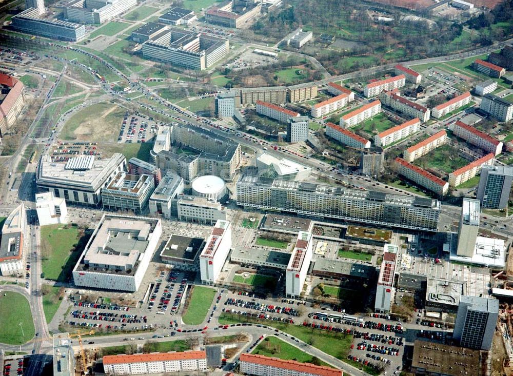 Luftbild Dresden - Wohn- und Geschäftszentrum Ferdinandshof am Ferdinandsplatz 1-2 / unmittelbar am Ufa - Kino zur Prager Straße in Dresden - ein Projekt der HVB-Projekt GmbH