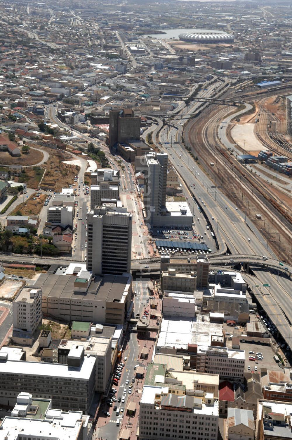 Port Elizabeth aus der Vogelperspektive: Wohn- und Industriegebiet an der Russell Road Ecke Settlers Highway in Port Elizabeth