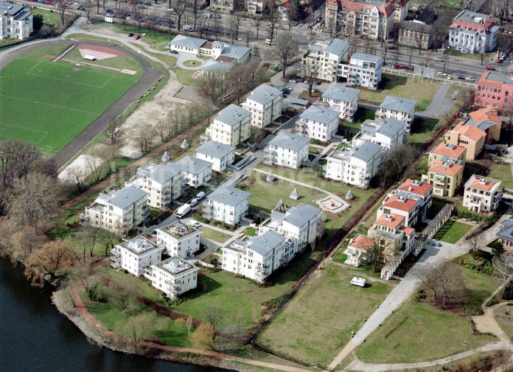 Luftaufnahme Potsdam - Wohnanlage der Bayerischen Hausbau auf dem Glienicker Horn an der Glienicker Brücke in Potsdam.