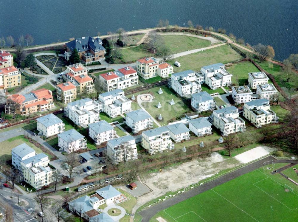 Luftbild Potsdam - Wohnanlage der Bayerischen Hausbau auf dem Glienicker Horn an der Glienicker Brücke in Potsdam.