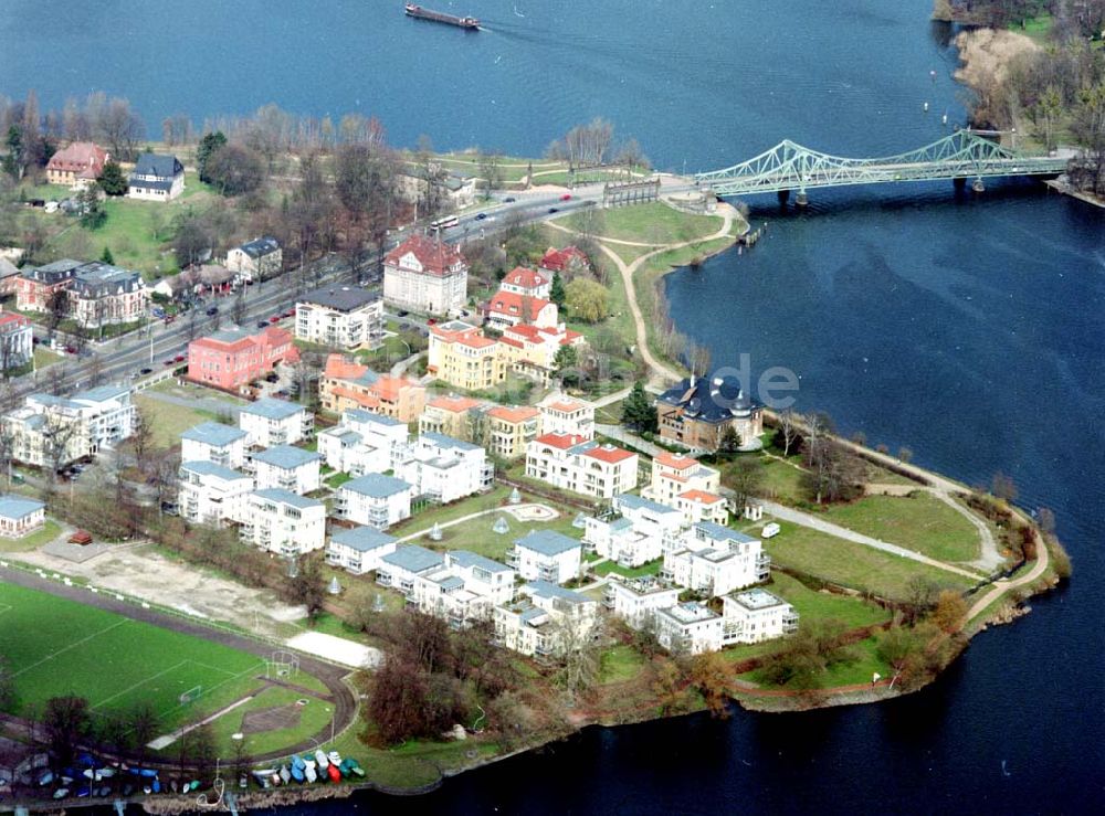 Luftaufnahme Potsdam - Wohnanlage der Bayerischen Hausbau auf dem Glienicker Horn an der Glienicker Brücke in Potsdam.