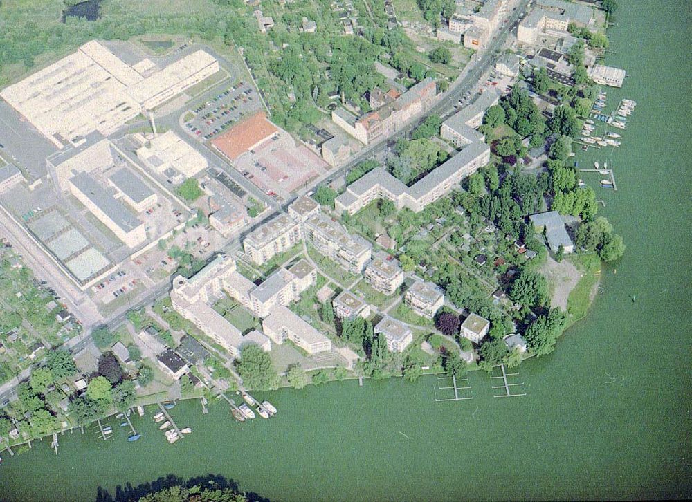 Berlin - Köpenick von oben - Wohnanlage an der Grünauer Straße 117 - 125 in Berlin - Köpenick - ein Projekt der GRAF & MARESCH GmbH Augsburg.