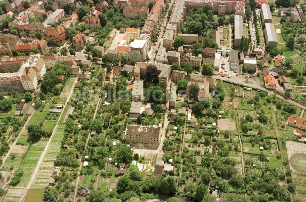 Potsdam - Stadt von oben - Wohnanlage Lennestr. 19-20 in Potsdam.