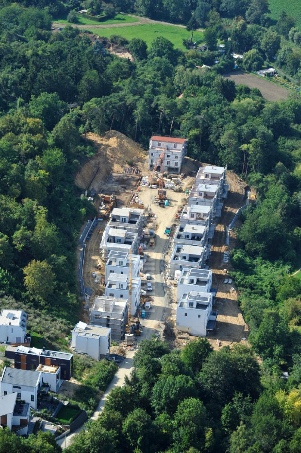 Bad Vilbel von oben - Wohnanlage am Tannenweg in Bad Vilbel in Hessen