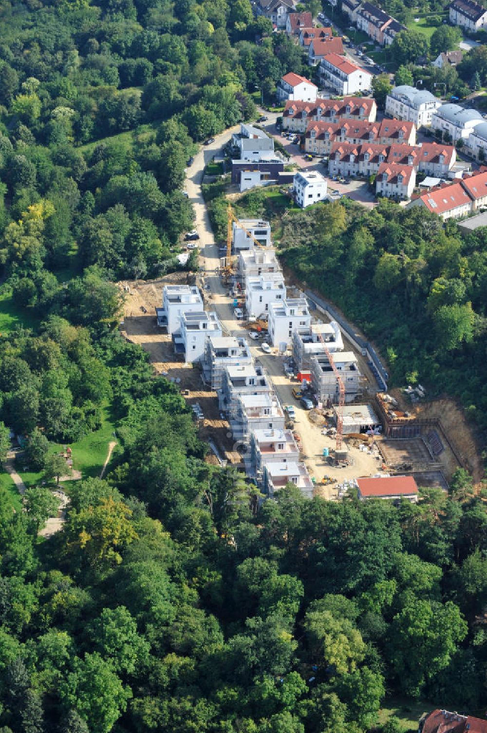 Bad Vilbel von oben - Wohnanlage am Tannenweg in Bad Vilbel in Hessen