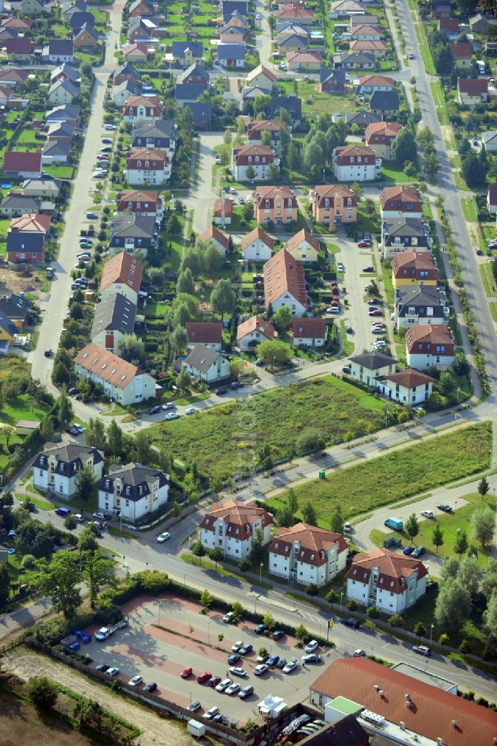 Luftbild Zepernick Gemeimnde Panketal - Wohnanlage / Wohngebiet Am Mühlenberg in Zepernick im Bundesland Brandenburg