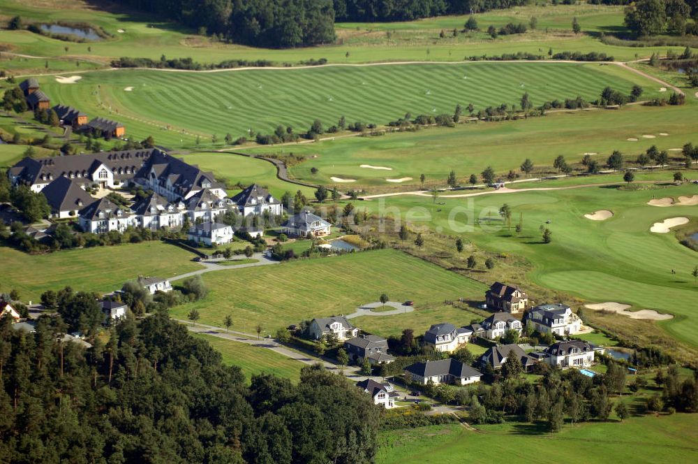 Luftbild Michendorf - Wohnanlagen der HVB Immobilien am Areal des malerisch gelegenen Golf- und Country Club Seddiner See