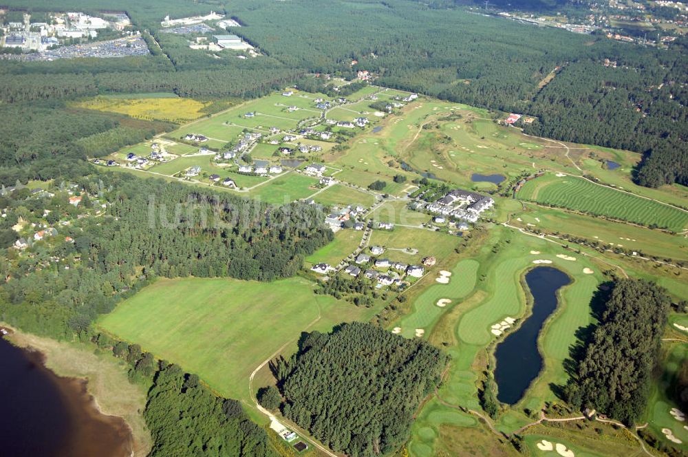 Luftbild Michendorf - Wohnanlagen der HVB Immobilien am Areal des malerisch gelegenen Golf- und Country Club Seddiner See