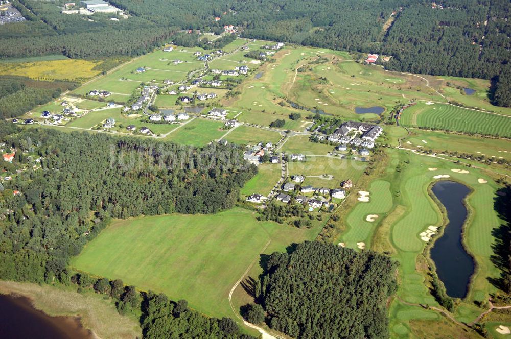 Luftaufnahme Michendorf - Wohnanlagen der HVB Immobilien am Areal des malerisch gelegenen Golf- und Country Club Seddiner See