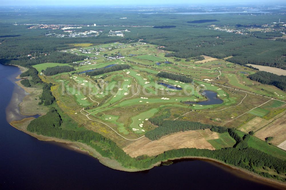 Luftaufnahme Michendorf - Wohnanlagen der HVB Immobilien am Areal des malerisch gelegenen Golf- und Country Club Seddiner See