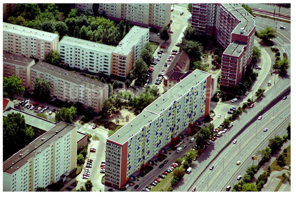 Luftbild Berlin - Lichtenberg - Wohnbauten Alt Friedrichsfelde 44-48 der PRIMA Wohnbauten GmbH in Berlin Lichtenberg