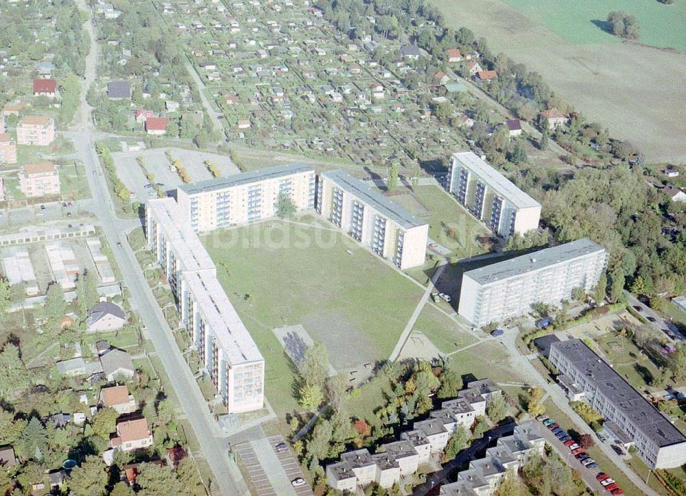 Luftbild Bernau - Friedensthal - Wohnbauten der DKB Grundbesitzvermittlung GmbH an der Newastraße / Ecke Elbestraße im Wohngebiet Friedensthal in Bernau.