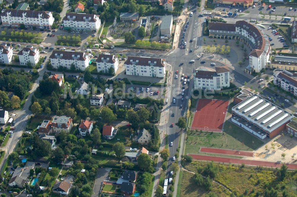 Luftbild Berlin - Wohngebiet Berlin Karow südlich der A10 / E65