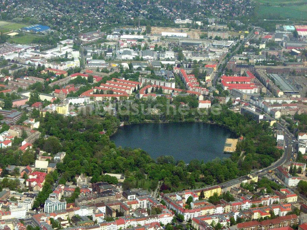 Berlin von oben - Wohngebiet in Berlin-Weißensee