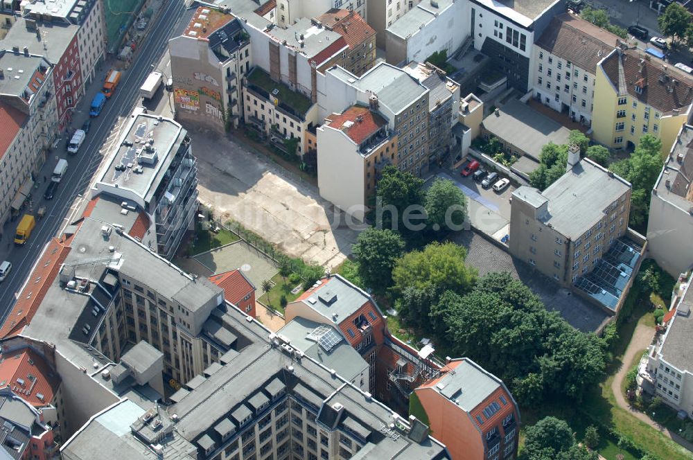 Berlin aus der Vogelperspektive: Wohngebiet an der Brunnenstrasse 194 in 10119 Berlin