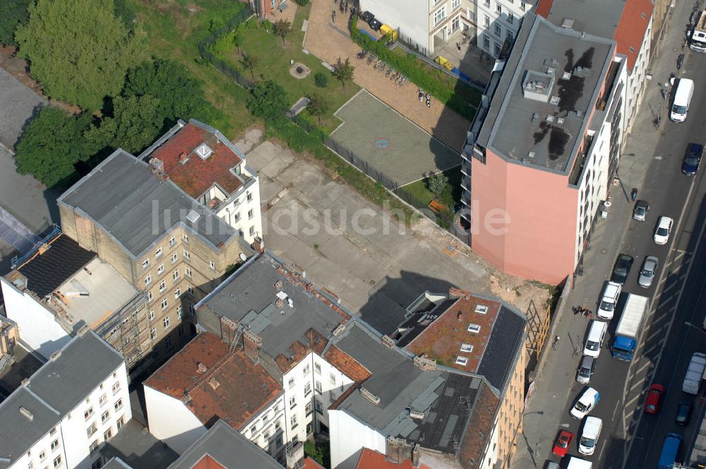 Luftaufnahme Berlin - Wohngebiet an der Brunnenstrasse 194 in 10119 Berlin