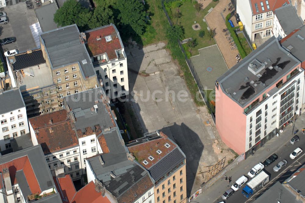 Berlin aus der Vogelperspektive: Wohngebiet an der Brunnenstrasse 194 in 10119 Berlin