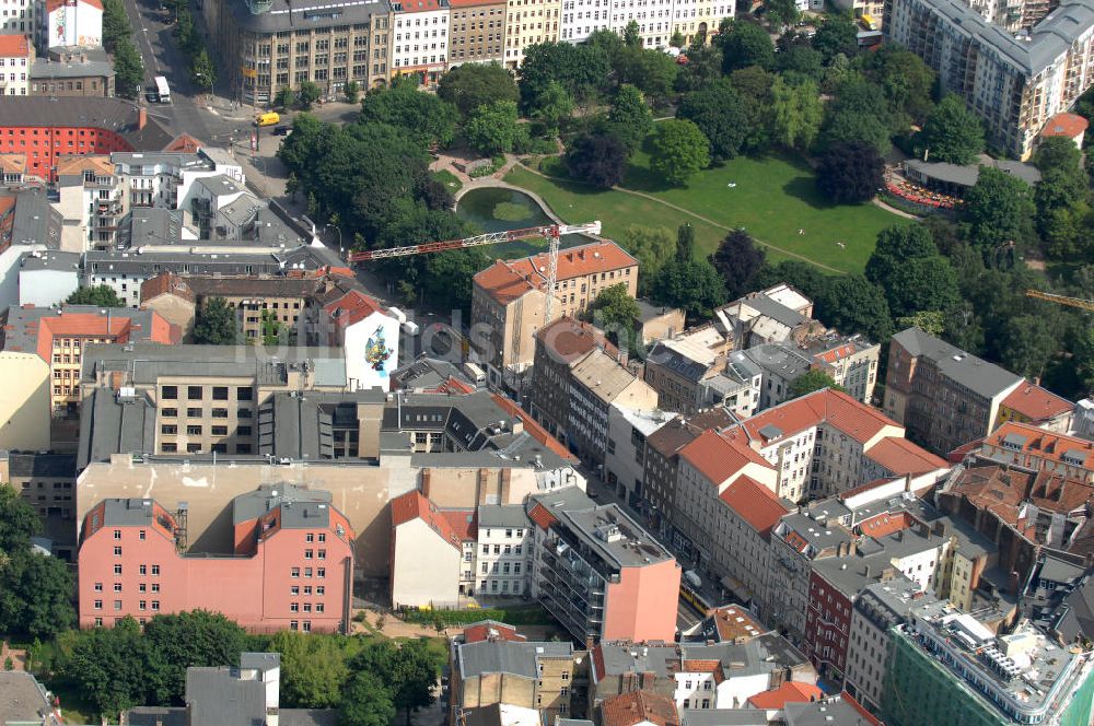 Luftaufnahme Berlin - Wohngebiet an der Brunnenstrasse 194 in 10119 Berlin