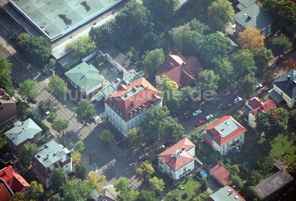 Berlin-Karlshorst aus der Vogelperspektive: Wohngebiet an der Ehrlichstraße 39 / Ecke Üderseestraße in Berlin-Karlshorst