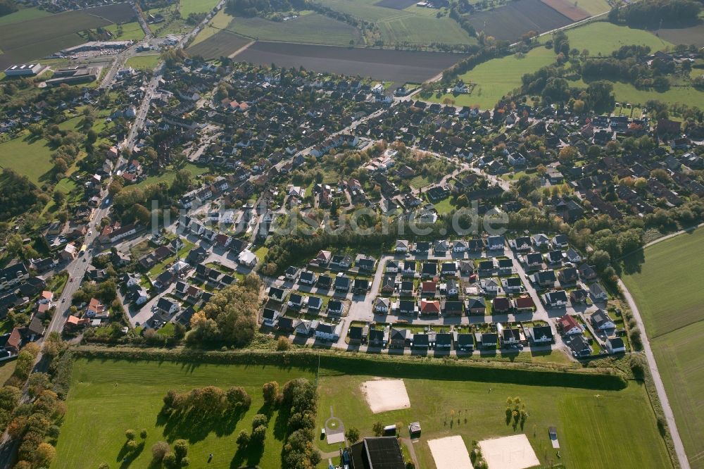 Hamm aus der Vogelperspektive: Wohngebiet mit Einfamilienhaus- Reihenhaussiedlung in Hamm im Bundesland Nordrhein-Westfalen