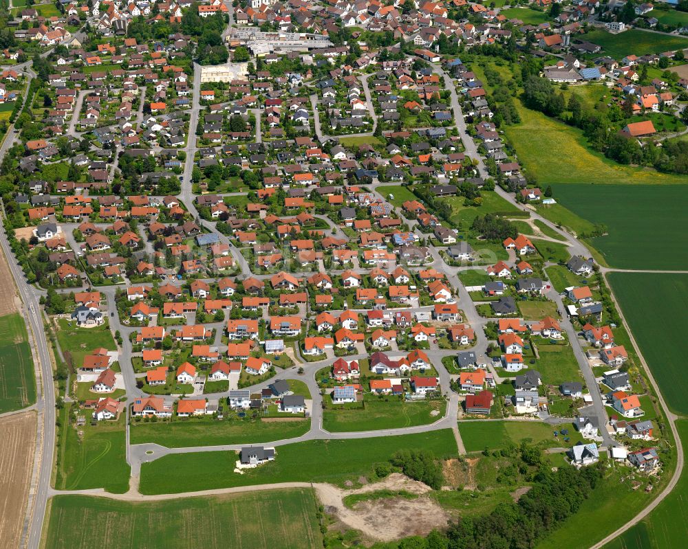 Altheim von oben - Wohngebiet einer Einfamilienhaus- Siedlung in Altheim im Bundesland Baden-Württemberg, Deutschland