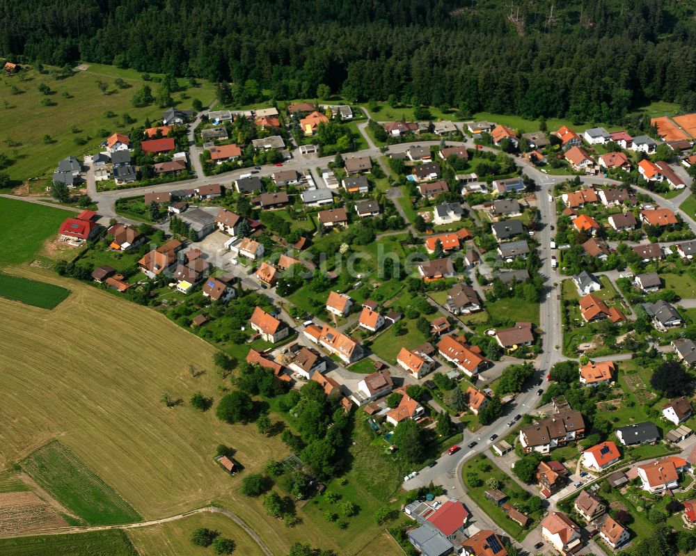 Alzenberg aus der Vogelperspektive: Wohngebiet einer Einfamilienhaus- Siedlung in Alzenberg im Bundesland Baden-Württemberg, Deutschland