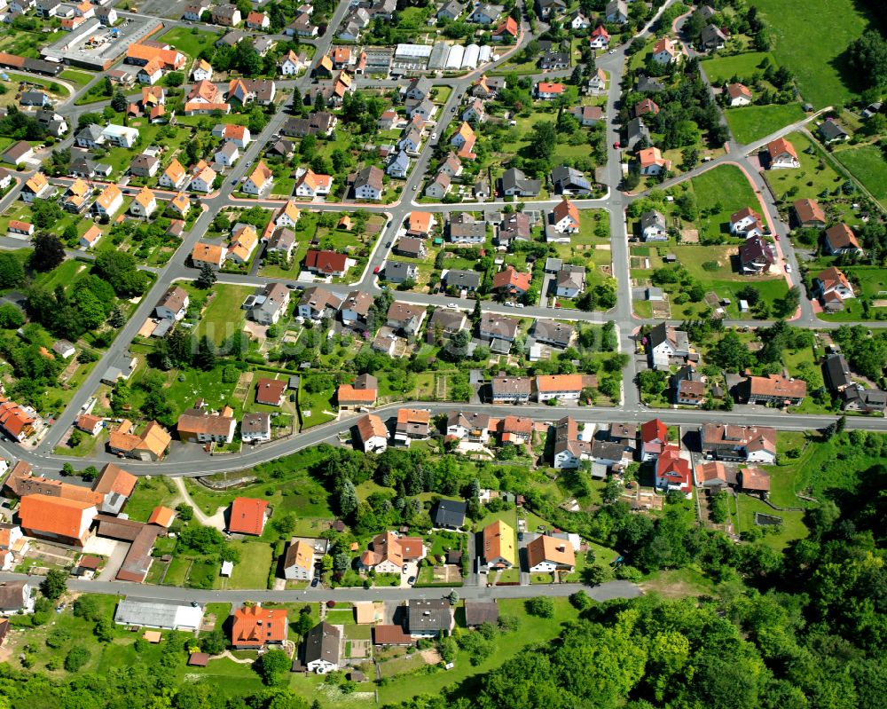 Luftbild Angersbach - Wohngebiet einer Einfamilienhaus- Siedlung in Angersbach im Bundesland Hessen, Deutschland