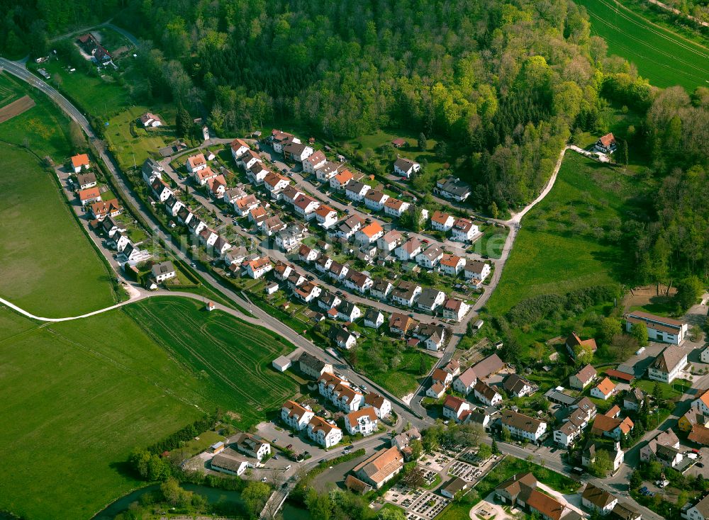 Arnegg aus der Vogelperspektive: Wohngebiet einer Einfamilienhaus- Siedlung in Arnegg im Bundesland Baden-Württemberg, Deutschland