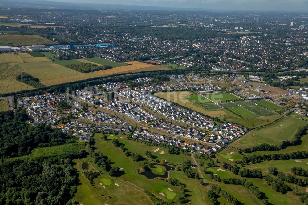 Luftaufnahme Dortmund - Wohngebiet einer Einfamilienhaus- Siedlung Brakeler Feld im Ortsteil Brackel in Dortmund im Bundesland Nordrhein-Westfalen, Deutschland