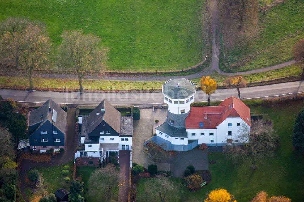 Voerde (Niederrhein) von oben - Wohngebiet einer Einfamilienhaus- Siedlung Dammstraße im Ortsteil Götterswickerhamm in Voerde (Niederrhein) im Bundesland Nordrhein-Westfalen