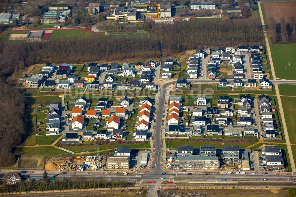 Luftbild Neukirchen-Vluyn - Wohngebiet der Einfamilienhaus- Siedlung Dicksche Heide in Neukirchen-Vluyn im Bundesland Nordrhein-Westfalen