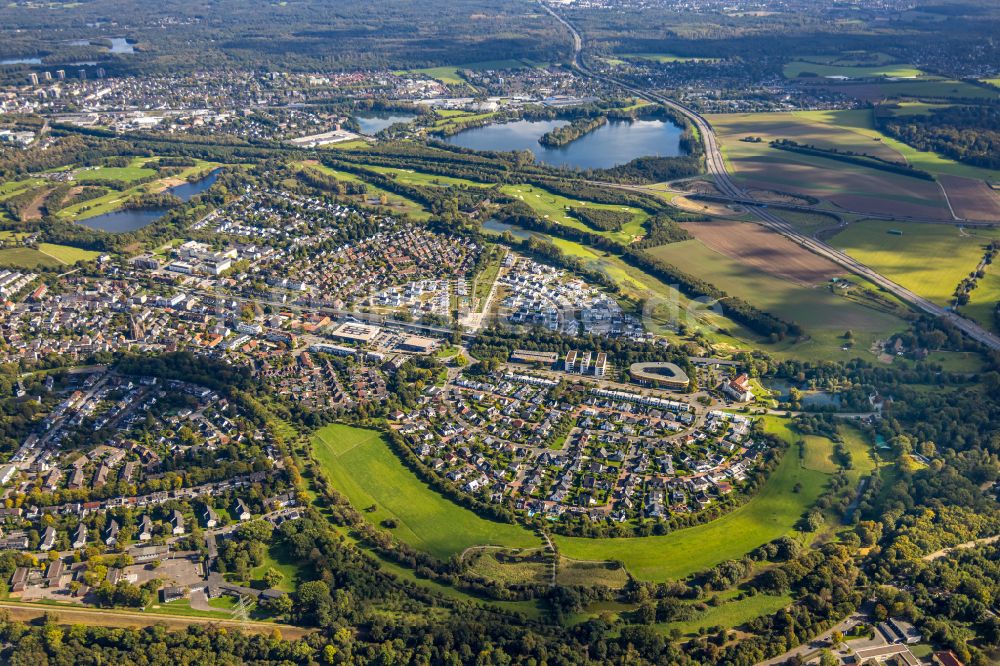 Duisburg von oben - Wohngebiet einer Einfamilienhaus- Siedlung in Duisburg im Bundesland Nordrhein-Westfalen