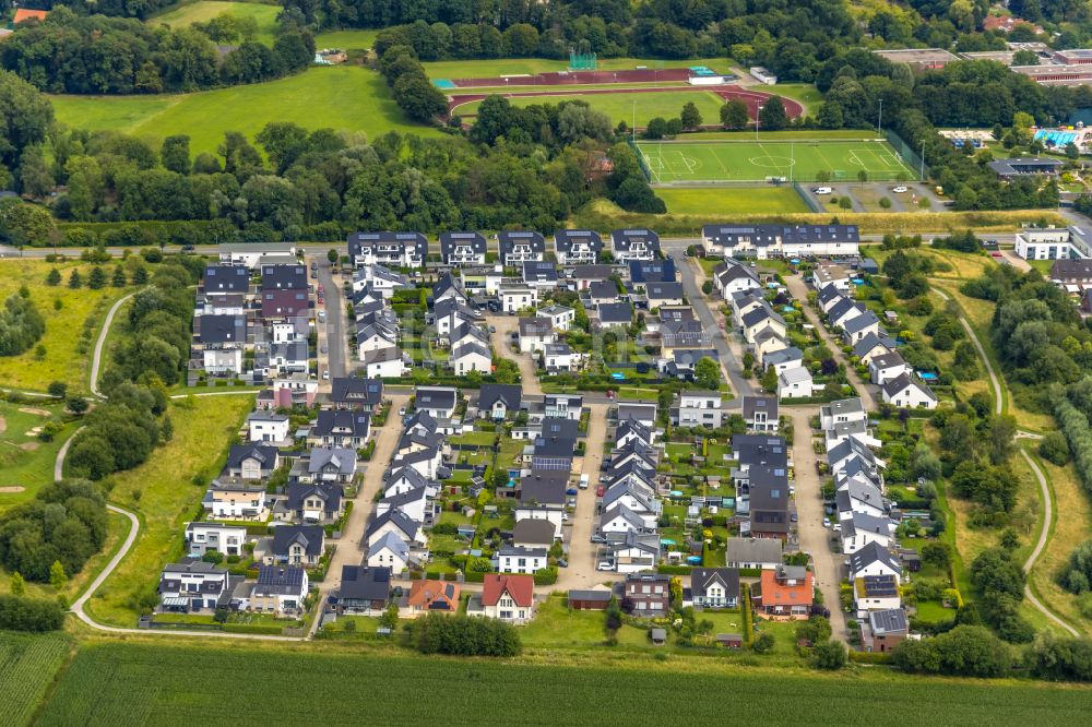 Luftaufnahme Soest - Wohngebiet einer Einfamilienhaus- Siedlung entlang des Ardeyweg in Soest im Bundesland Nordrhein-Westfalen, Deutschland