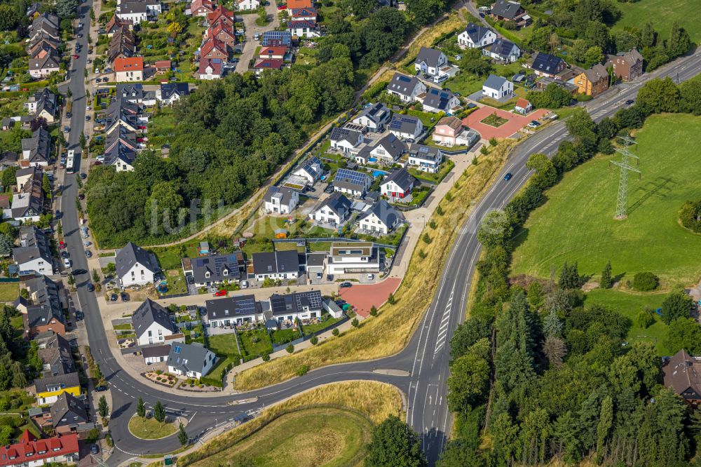 Witten aus der Vogelperspektive: Wohngebiet einer Einfamilienhaus- Siedlung entlang der Bommeraner Heide in Witten im Bundesland Nordrhein-Westfalen, Deutschland